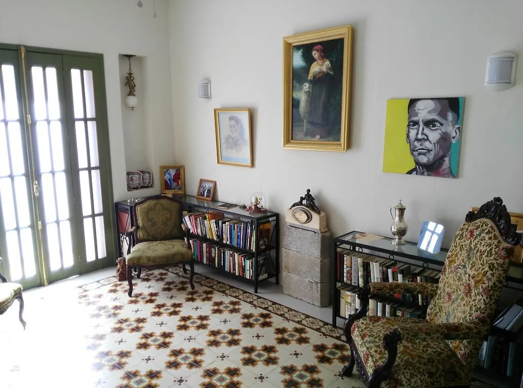 The Villa Tievoli Bed & Breakfast Merida 3*,